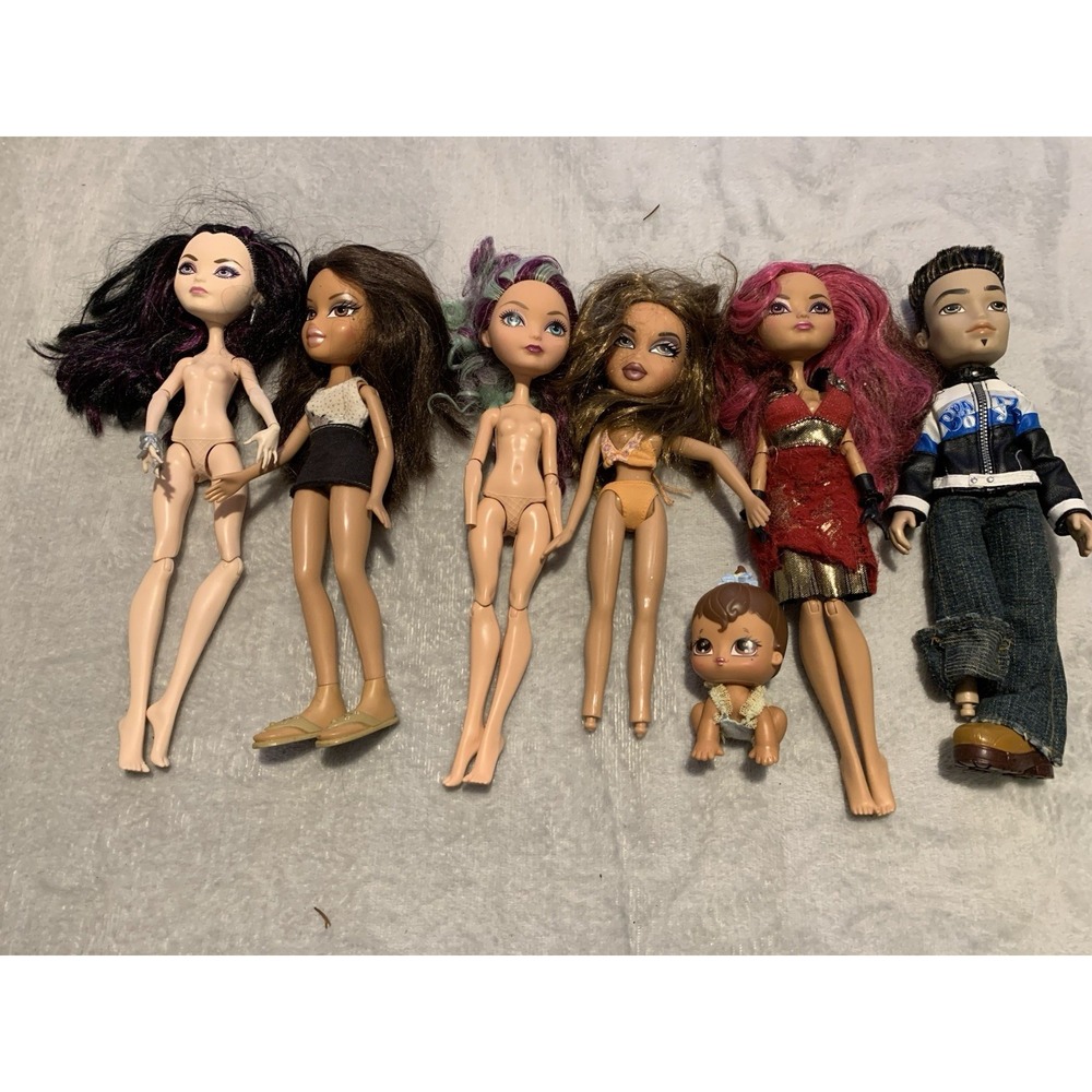 Lot Of 7 Ever After High and Bratz Boyz Girls Babyz Dolls